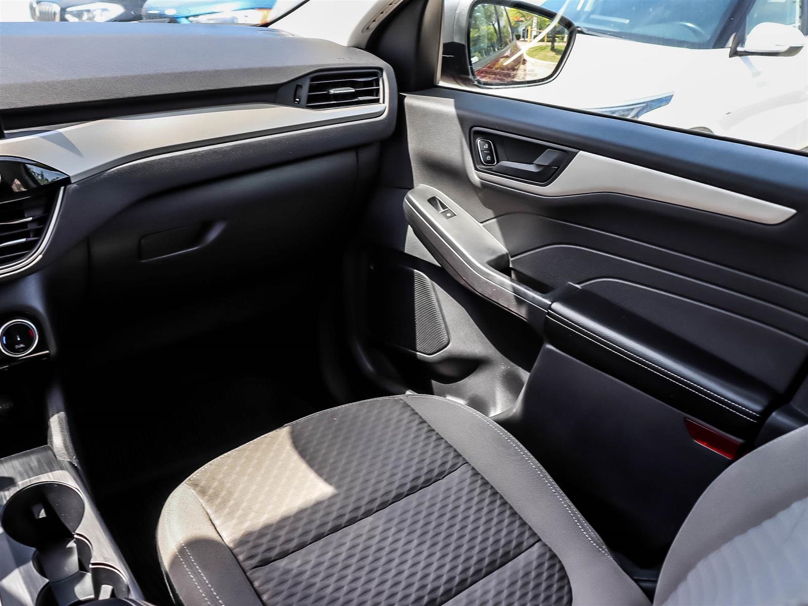 2022 Ford Escape SE AWD - Thumbnail 12