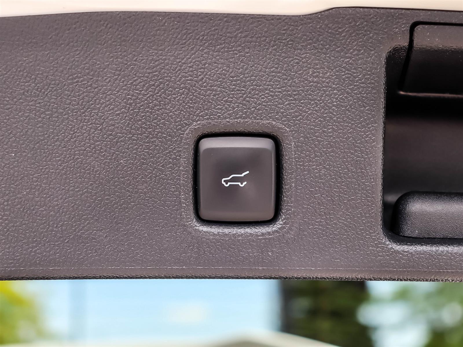 2024 Ford Escape ST-Line AWD - Thumbnail 22