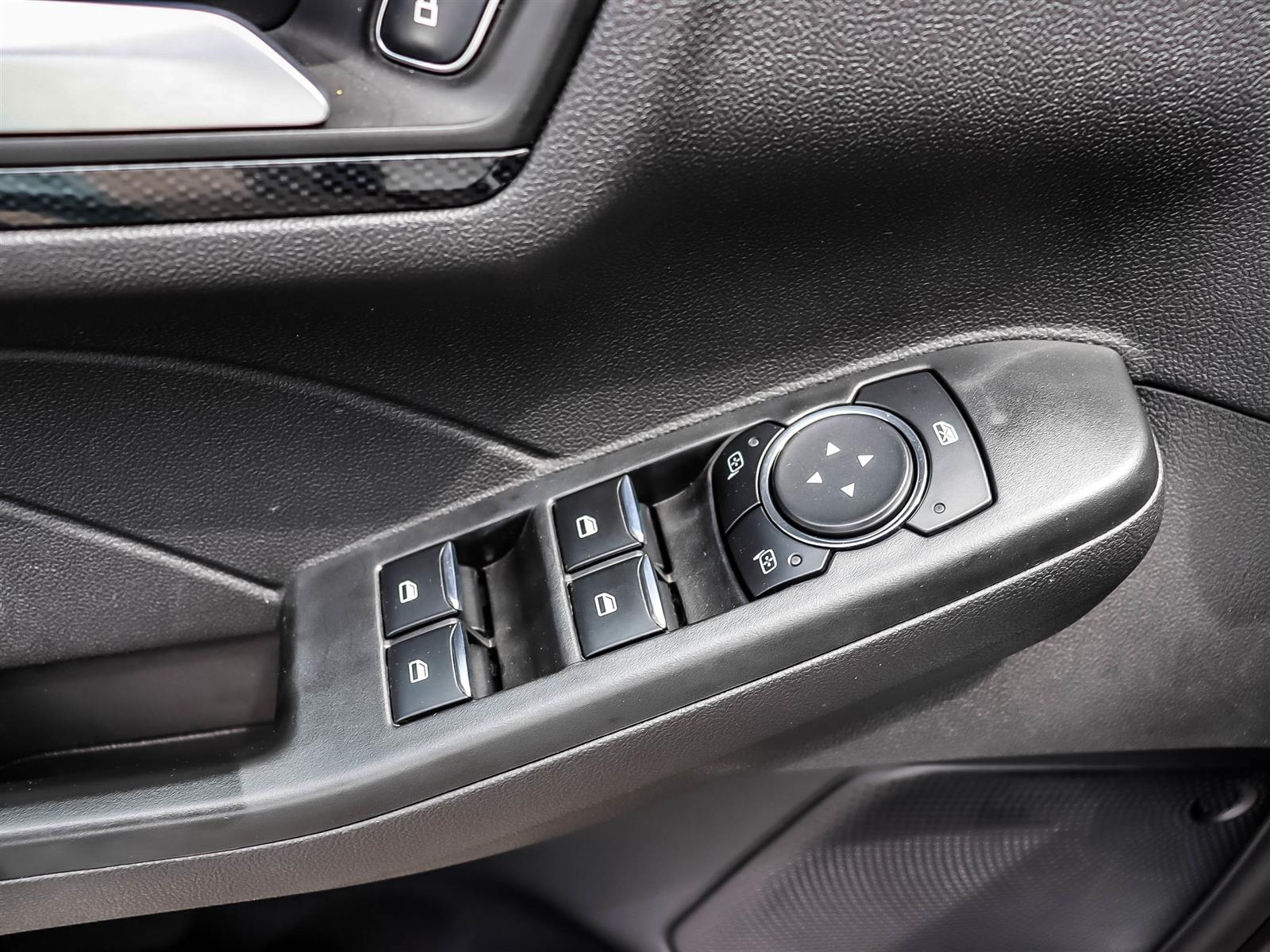 2024 Ford Escape ST-Line AWD - Thumbnail 28