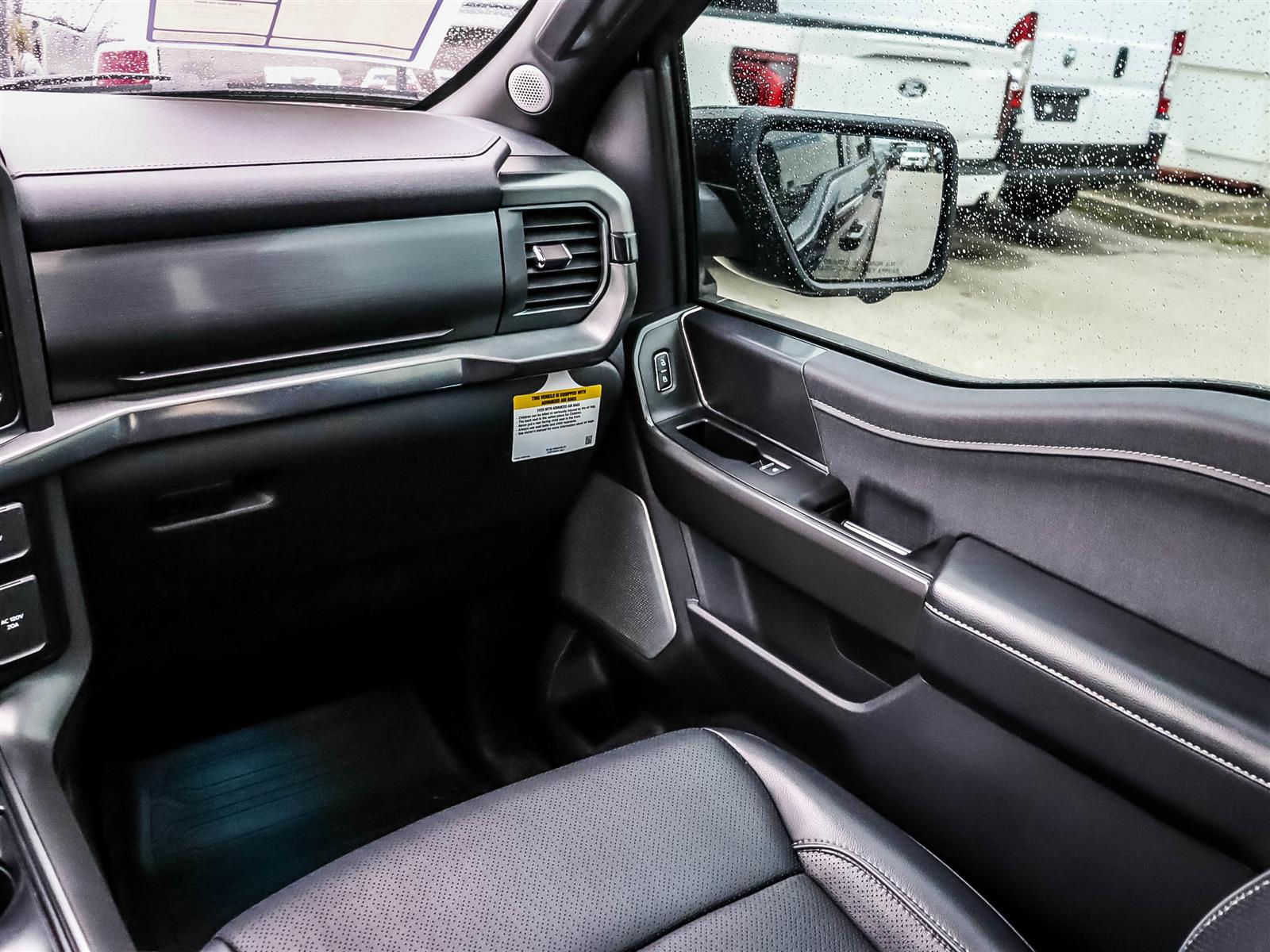 2024 Ford F-150 4x4 SuperCrew LARIAT - 145" WB - Thumbnail 15
