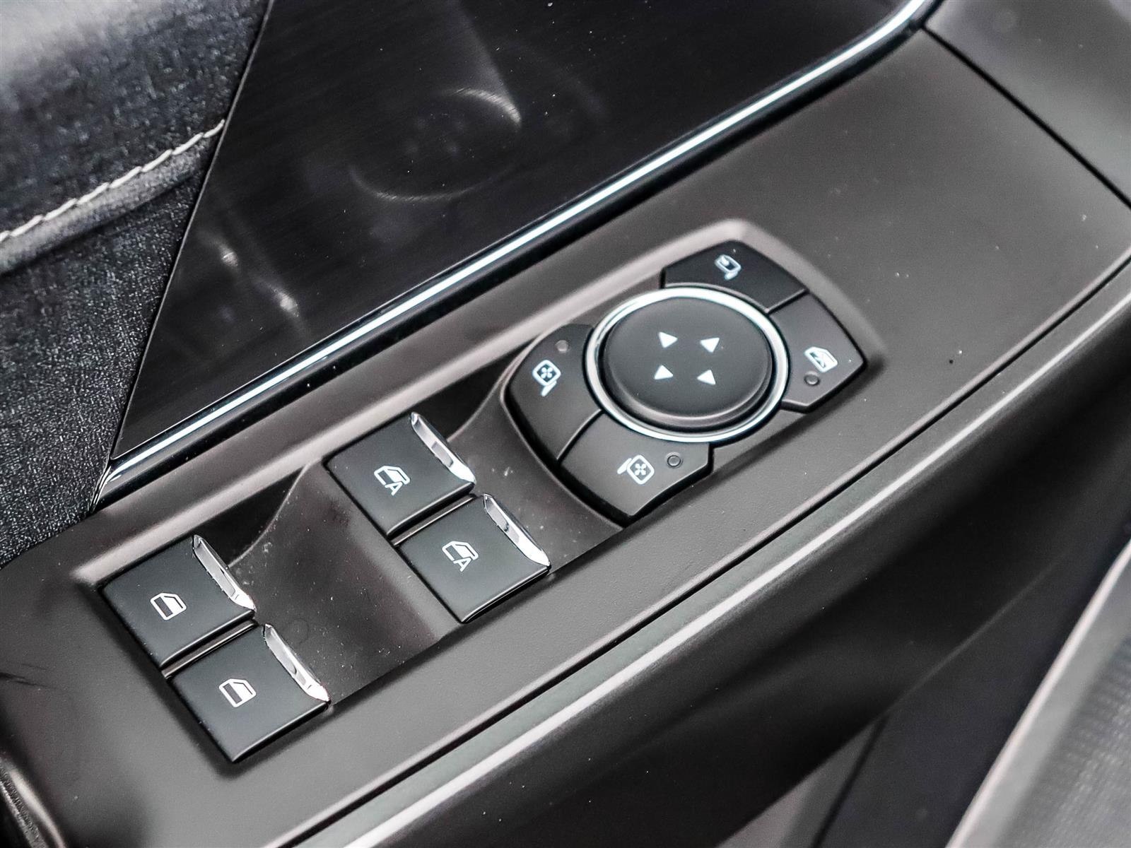 2024 Ford F-150 4x4 SuperCrew LARIAT - 145" WB - Thumbnail 30