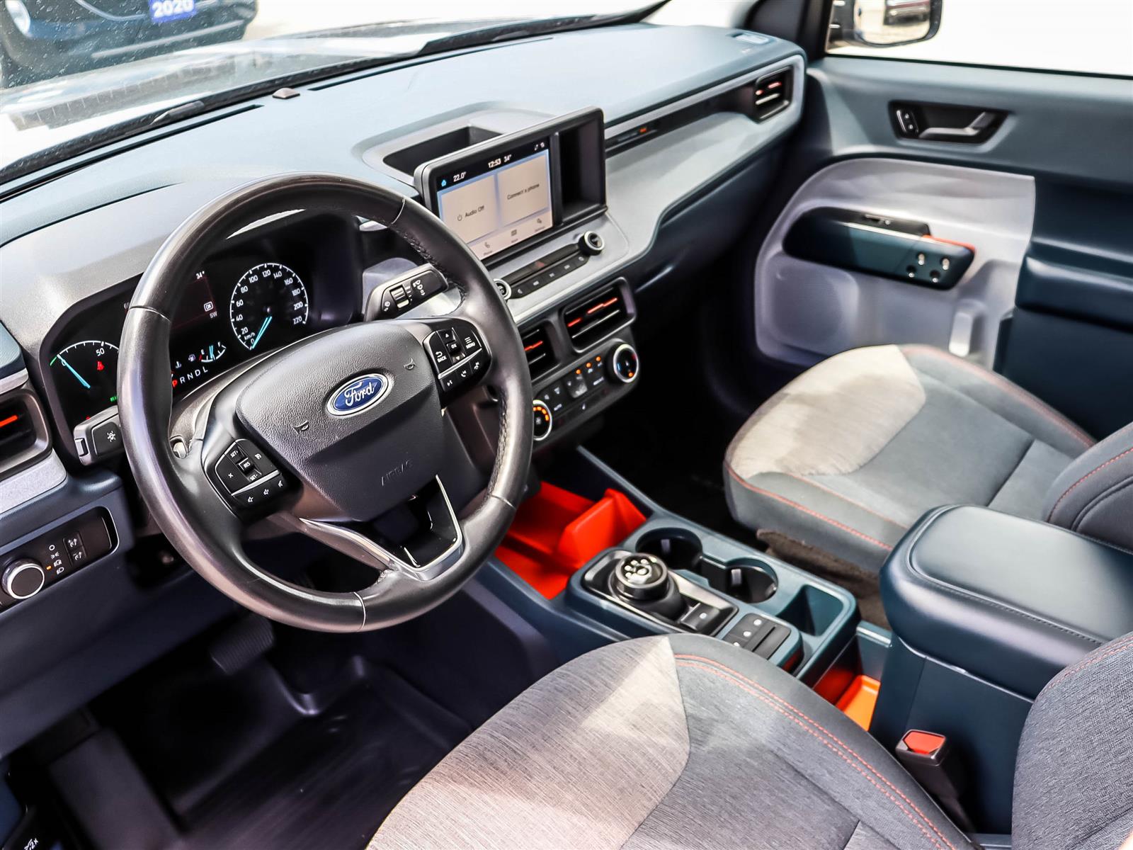 2023 Ford Maverick XLT Crew Cab FWD 2.5L Hybrid - Thumbnail 10