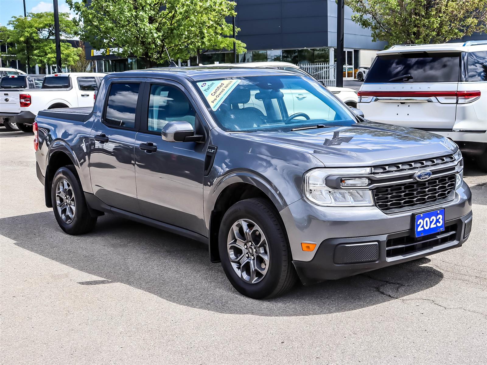 2023 Ford Maverick XLT Crew Cab FWD 2.5L Hybrid - Thumbnail 3