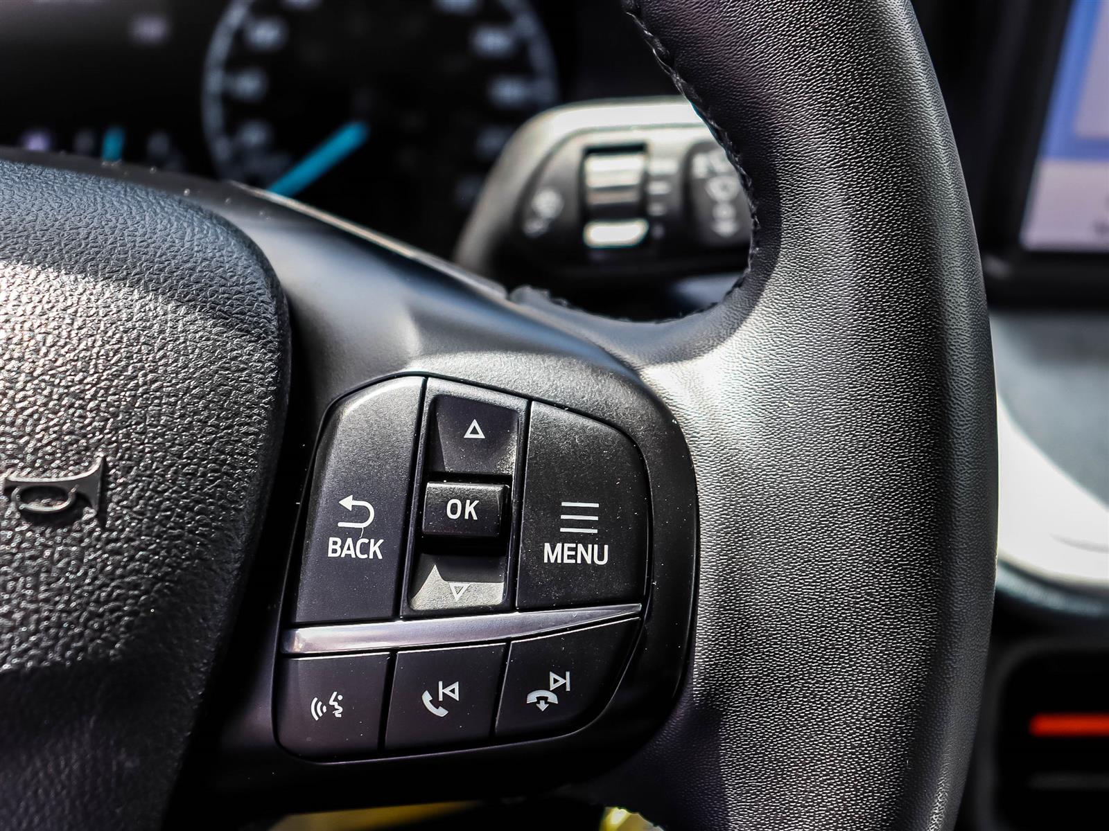 2023 Ford Maverick XLT Crew Cab FWD 2.5L Hybrid - Thumbnail 34