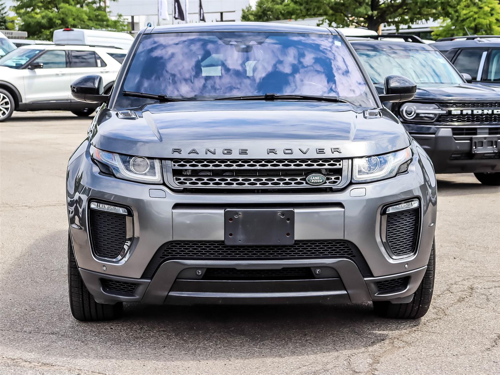 2018 Land Rover Range Rover Evoque 237hp Landmark- Special Edition - Thumbnail 2