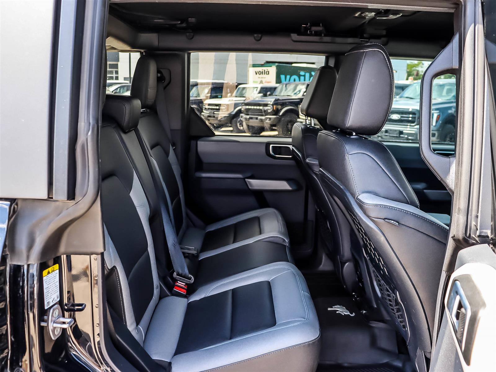 2023 Ford Bronco 4-Door Black Diamond Advanced - Thumbnail 20