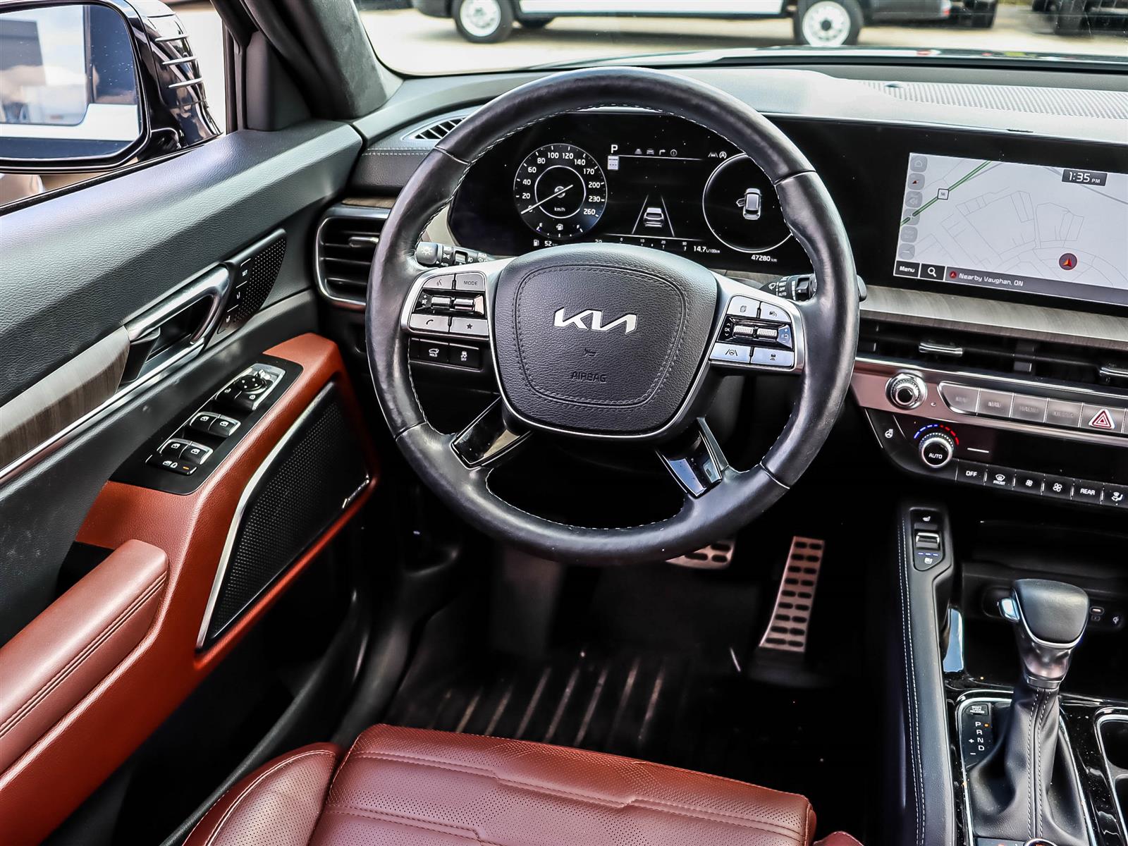 2024 Kia Telluride SX Limited w/Mahogany Interior AWD - Thumbnail 12