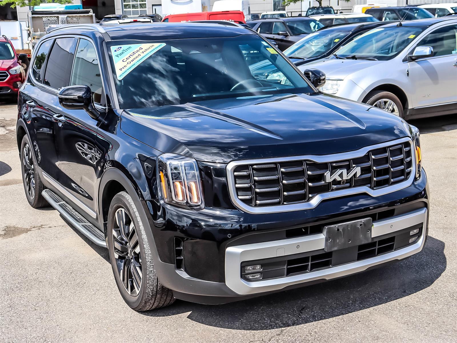 2024 Kia Telluride SX Limited w/Mahogany Interior AWD - Thumbnail 3