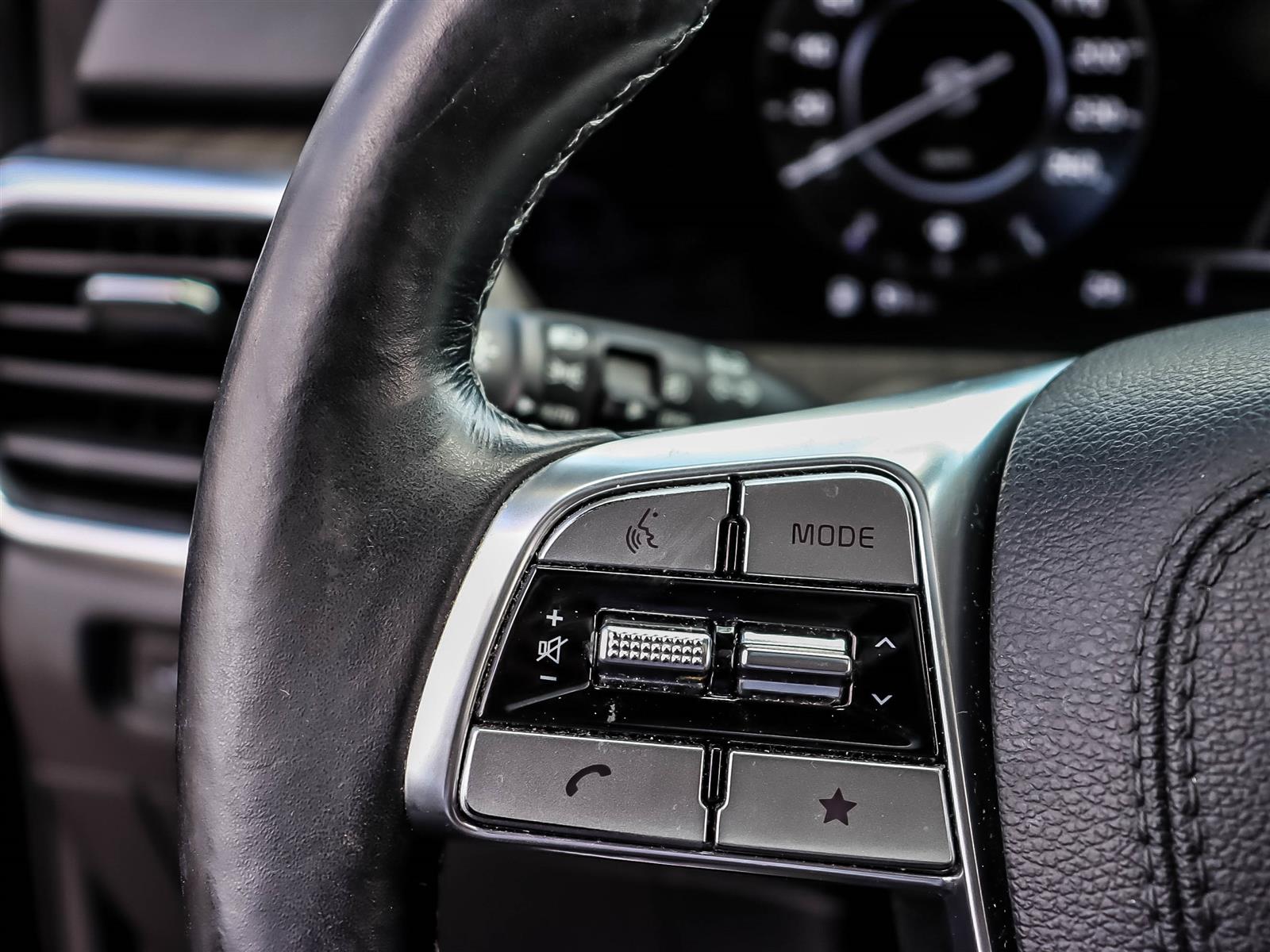 2024 Kia Telluride SX Limited w/Mahogany Interior AWD - Thumbnail 35