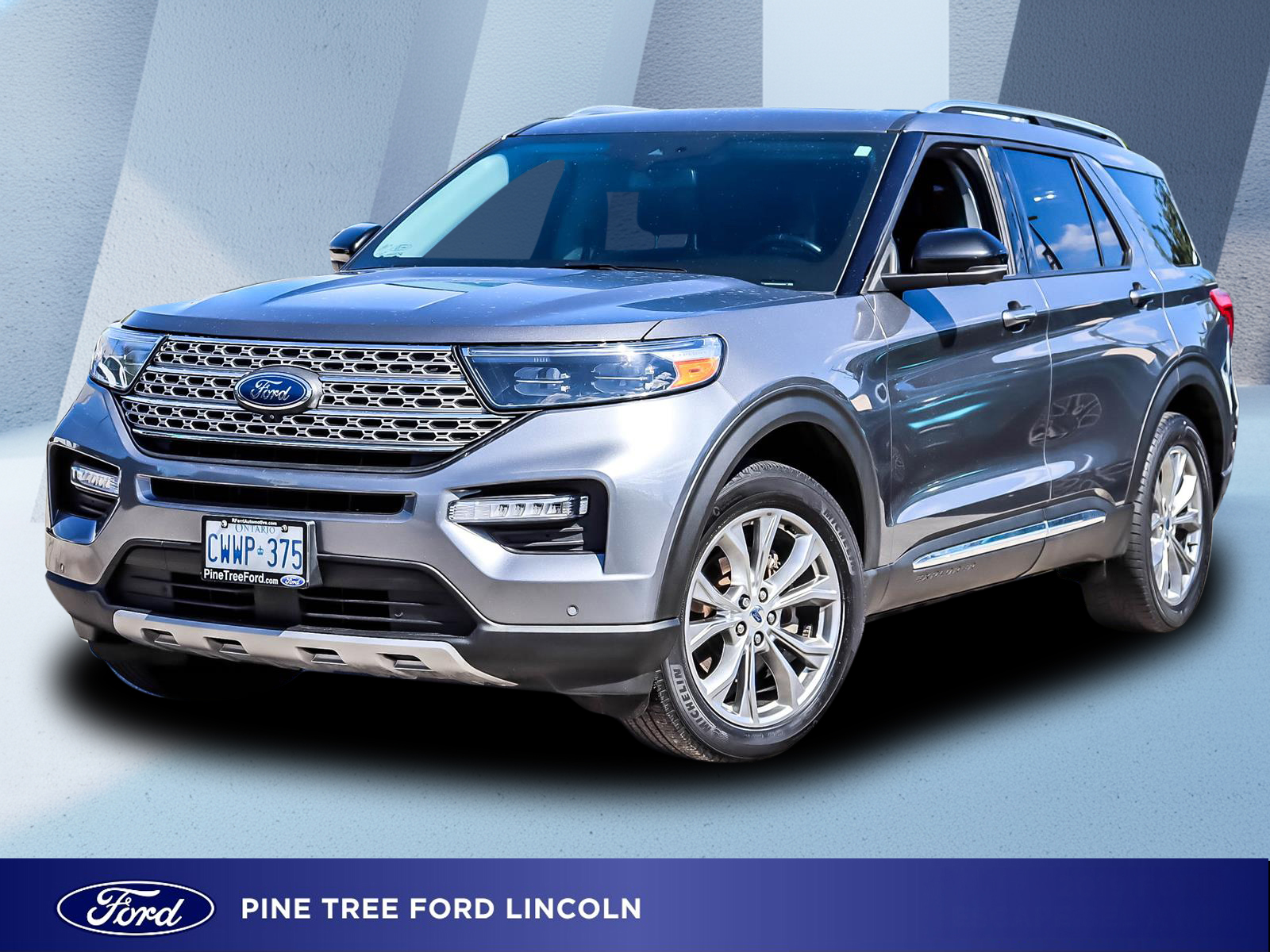 2022 Ford Explorer Limited - Main View