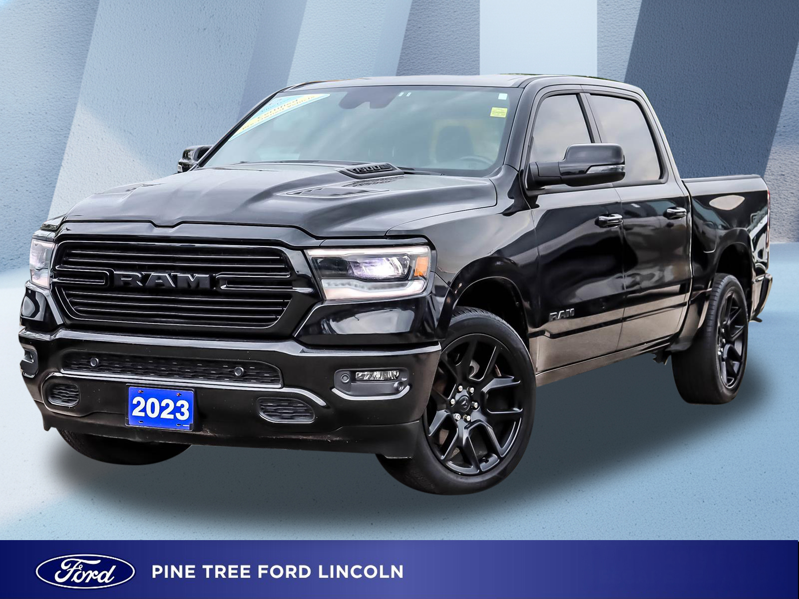 2023 Ram RAM 1500 Crew Cab 4x4 (DT) Sport SWB - Main View