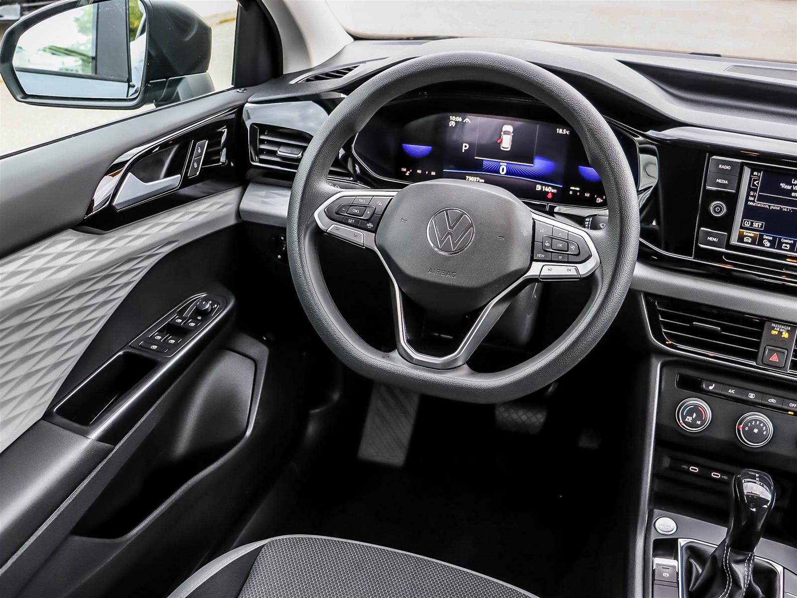 2022 Volkswagen Taos Trendline - Thumbnail 10