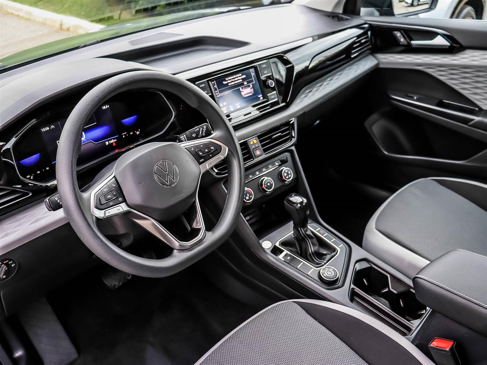 2022 Volkswagen Taos Trendline - Thumbnail 7