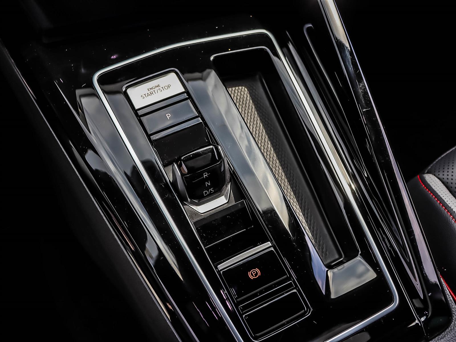 2024 Volkswagen Golf GTI Performance - Thumbnail 29