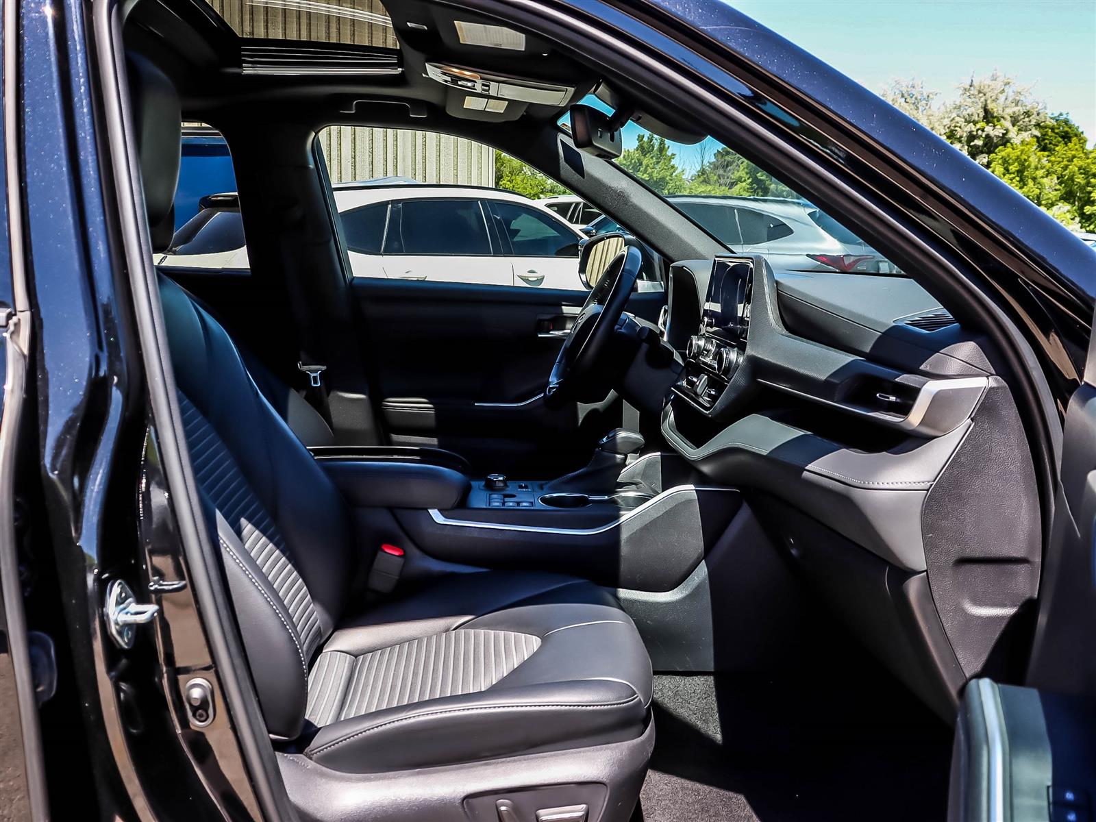 2023 Toyota Highlander XSE - Thumbnail 15