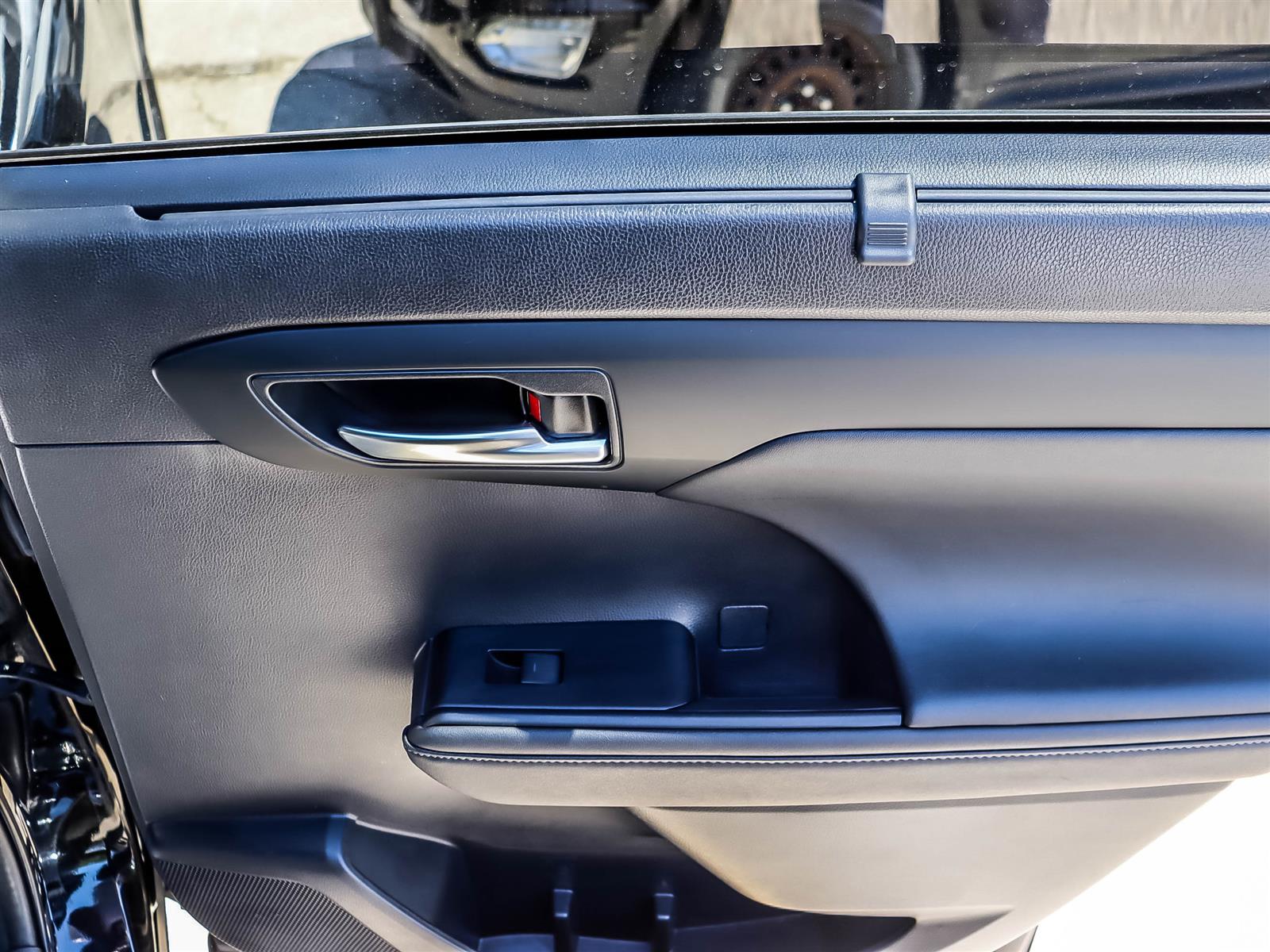 2023 Toyota Highlander XSE - Thumbnail 16
