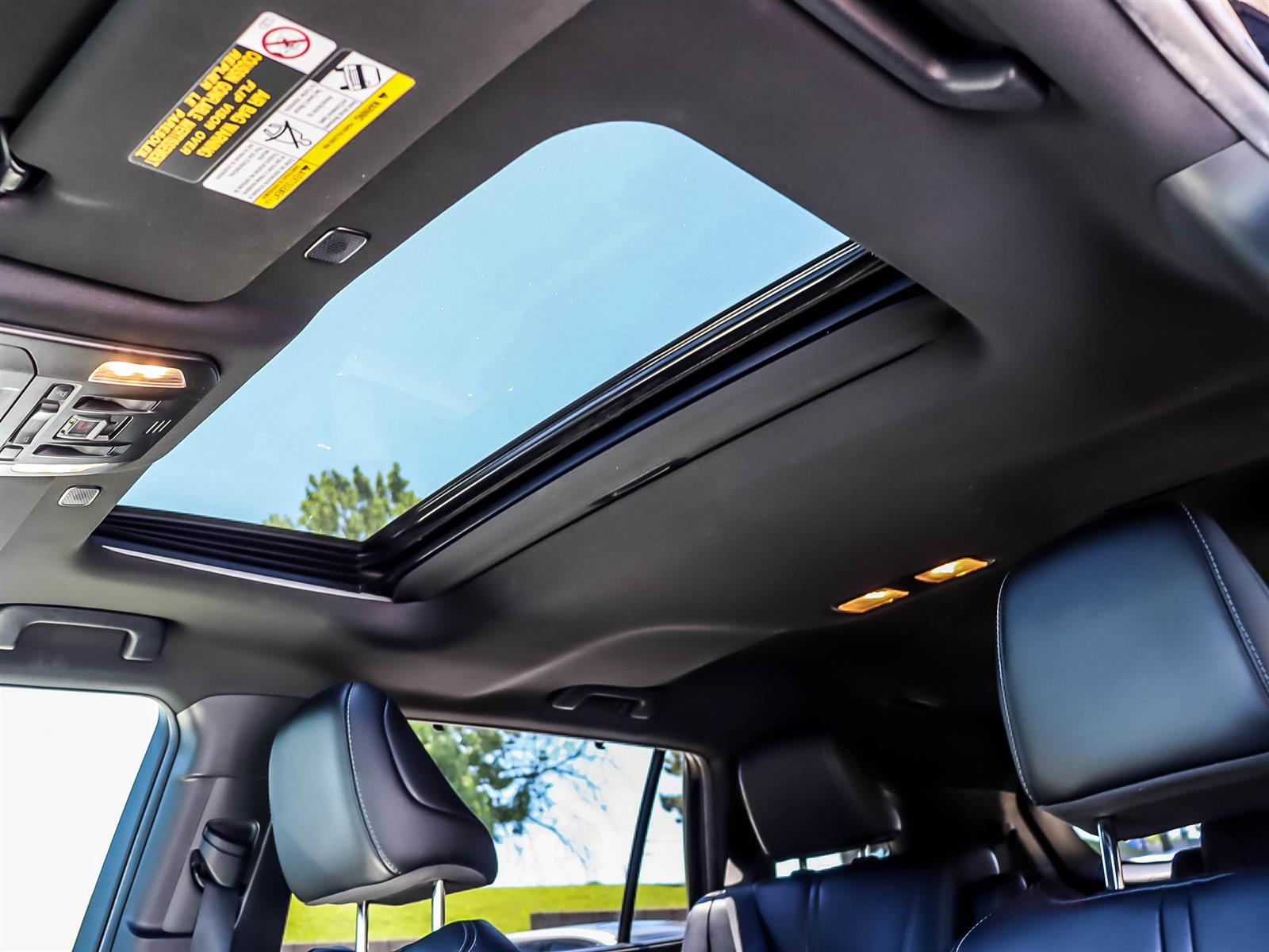 2023 Toyota Highlander XSE - Thumbnail 26
