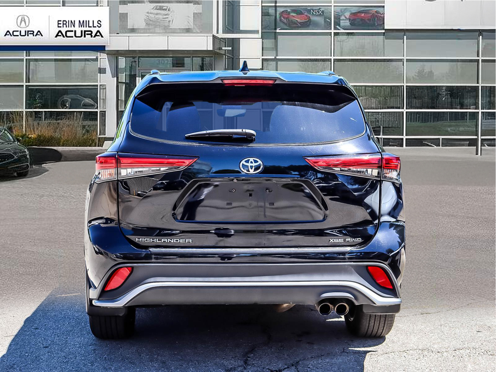 2023 Toyota Highlander XSE - Thumbnail 4