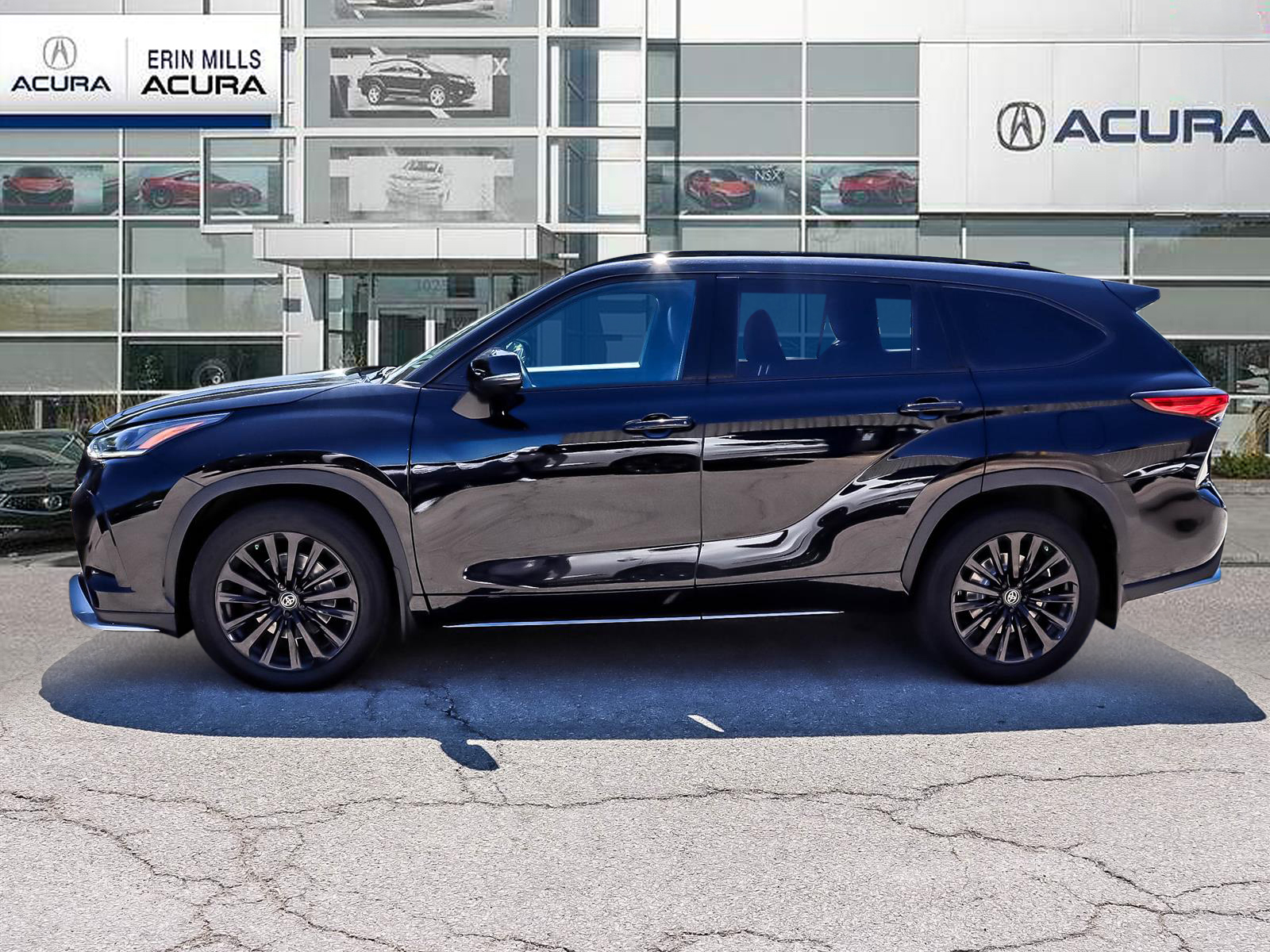 2023 Toyota Highlander XSE - Thumbnail 5