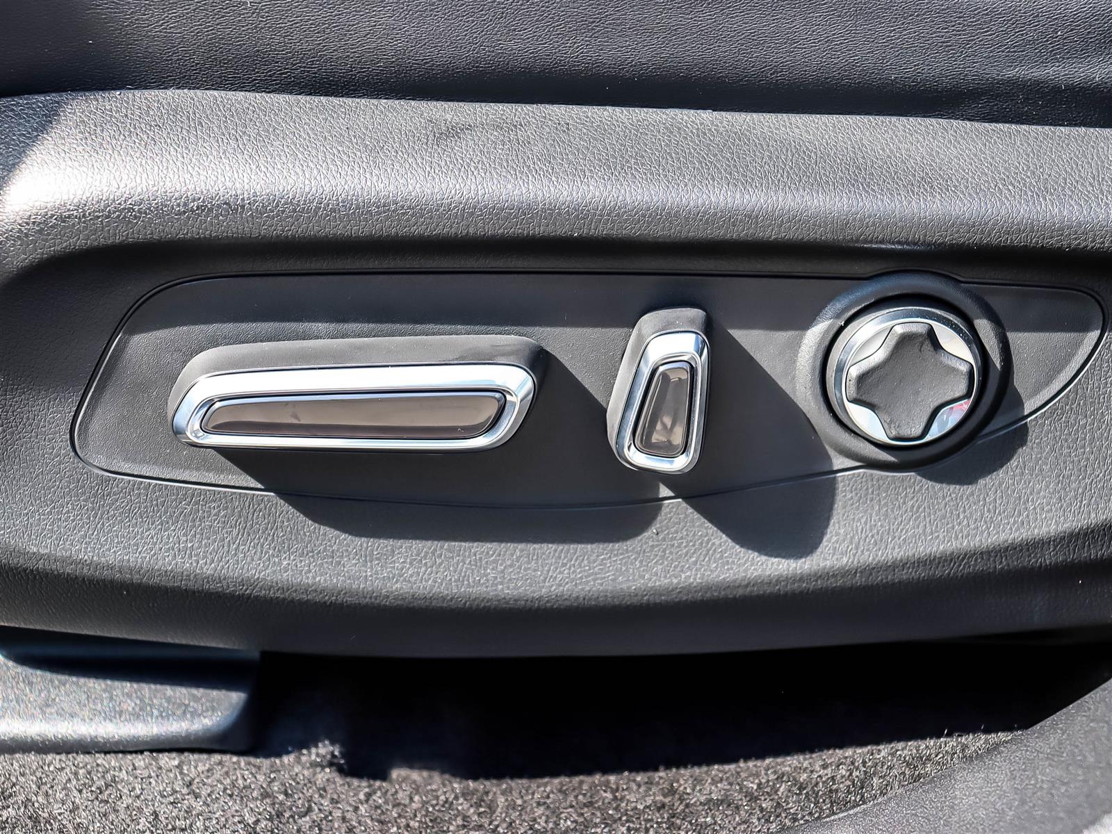 2026 Acura ADX - Thumbnail 24