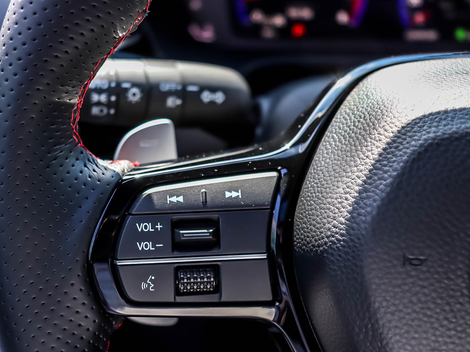 2026 Acura ADX - Thumbnail 36