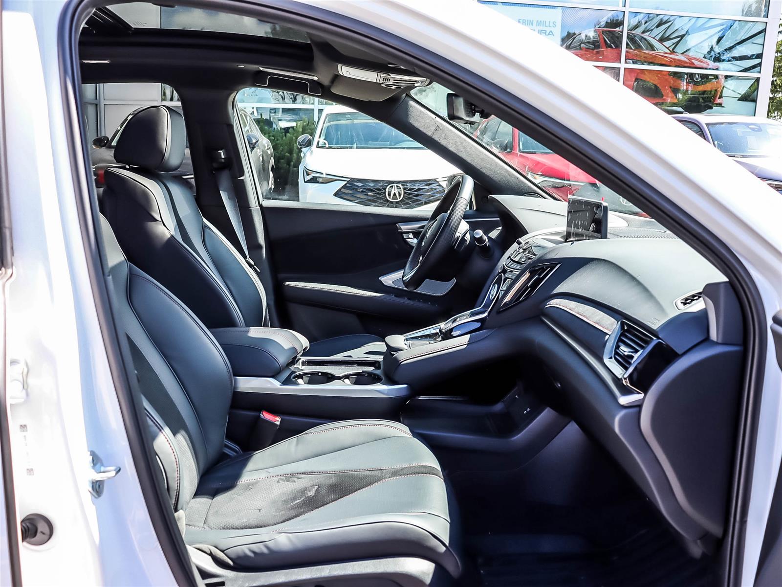 2026 Acura RDX - Thumbnail 14