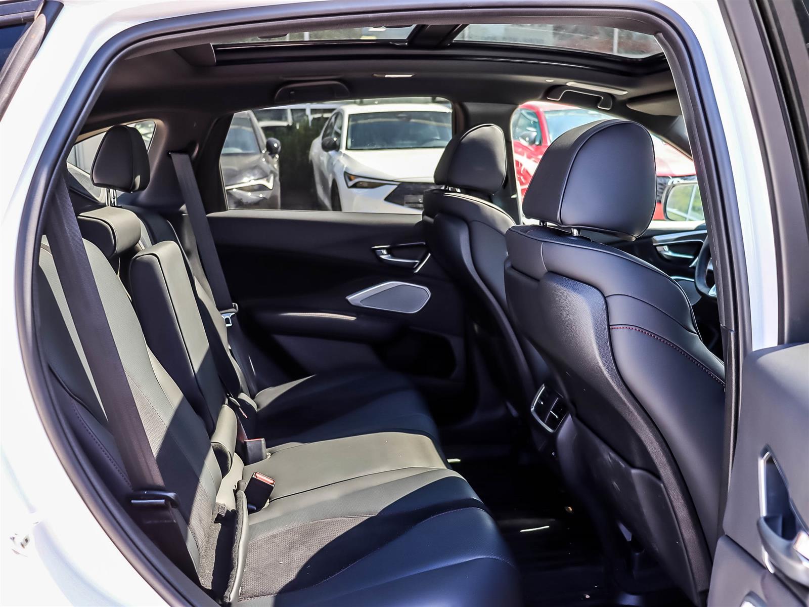 2026 Acura RDX - Thumbnail 16