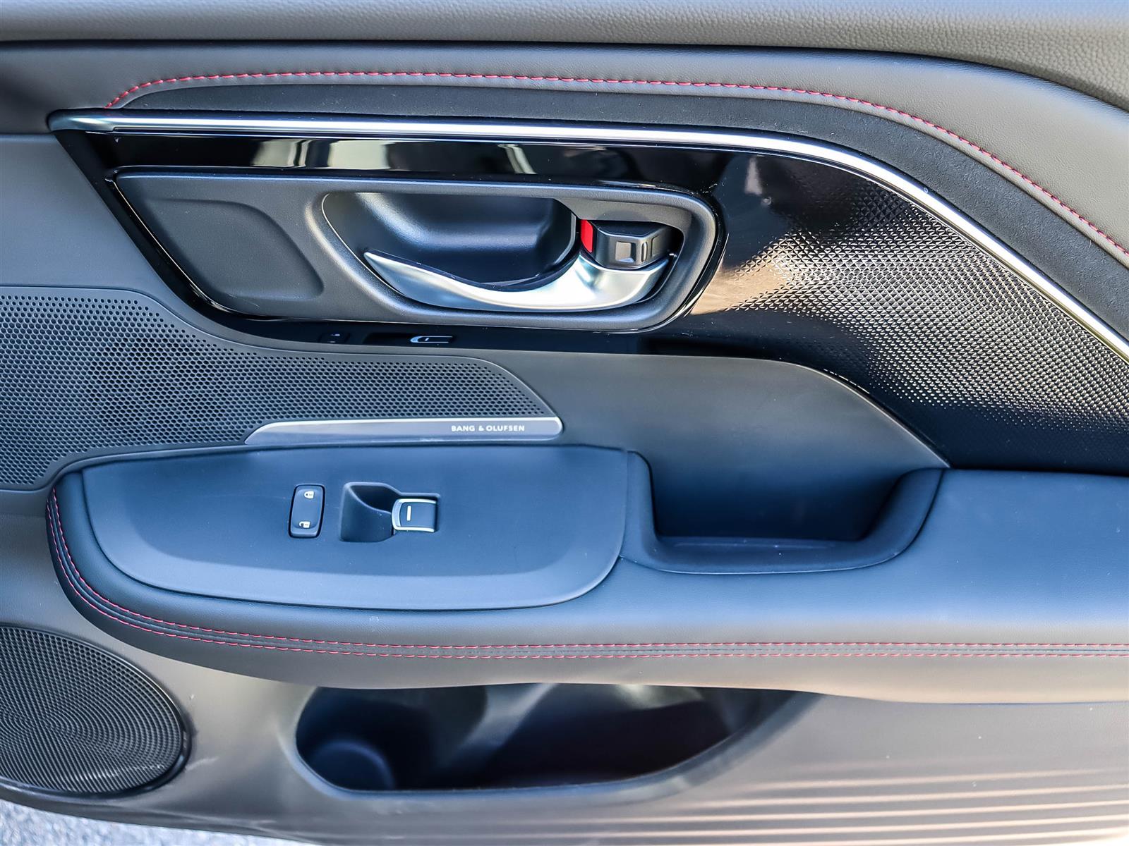 2026 Acura ADX - Thumbnail 13