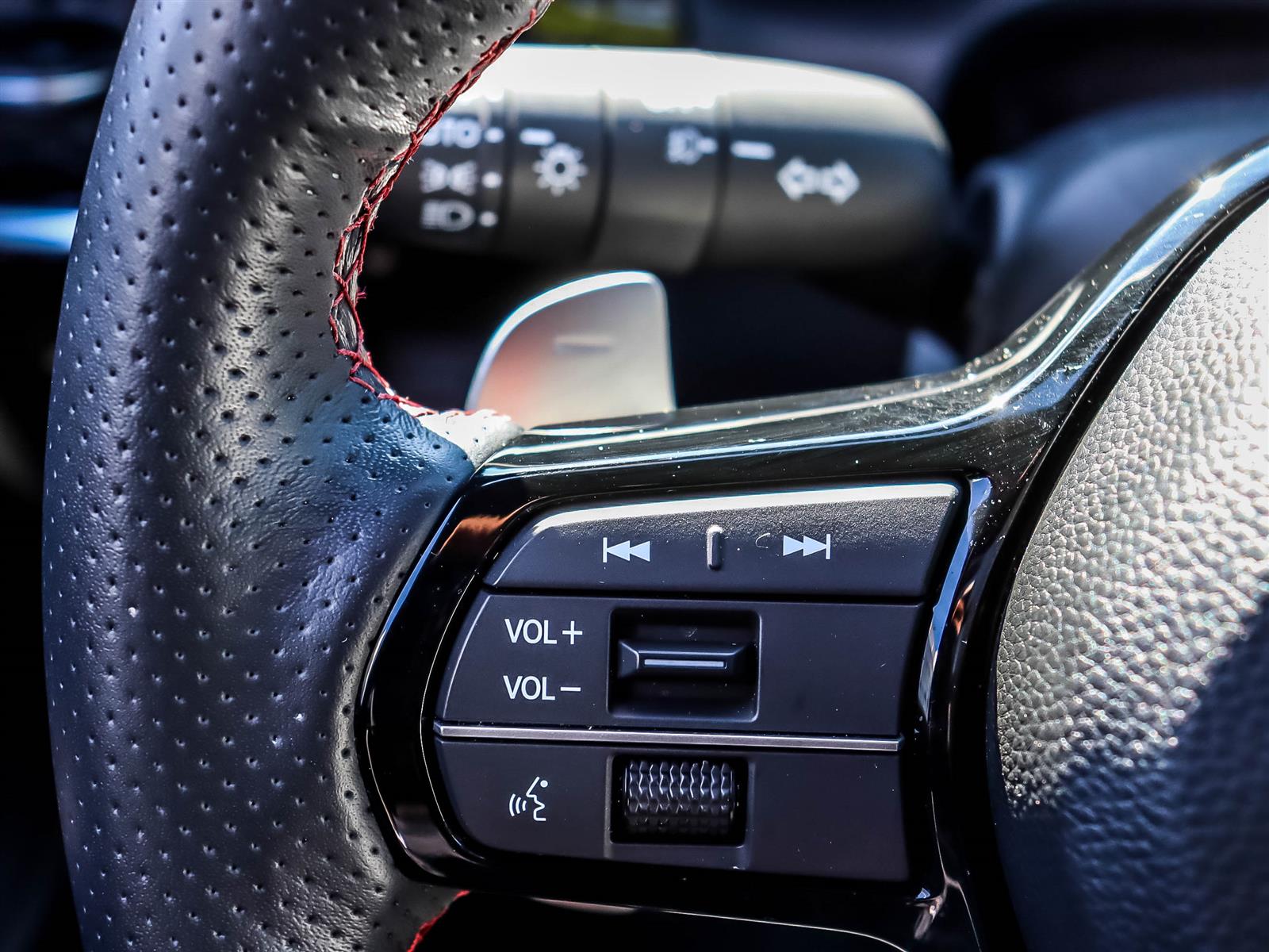 2026 Acura ADX - Thumbnail 34