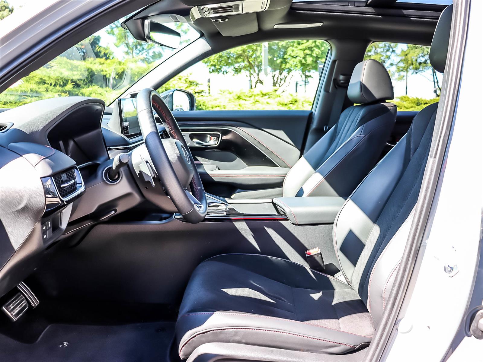 2026 Acura ADX - Thumbnail 8