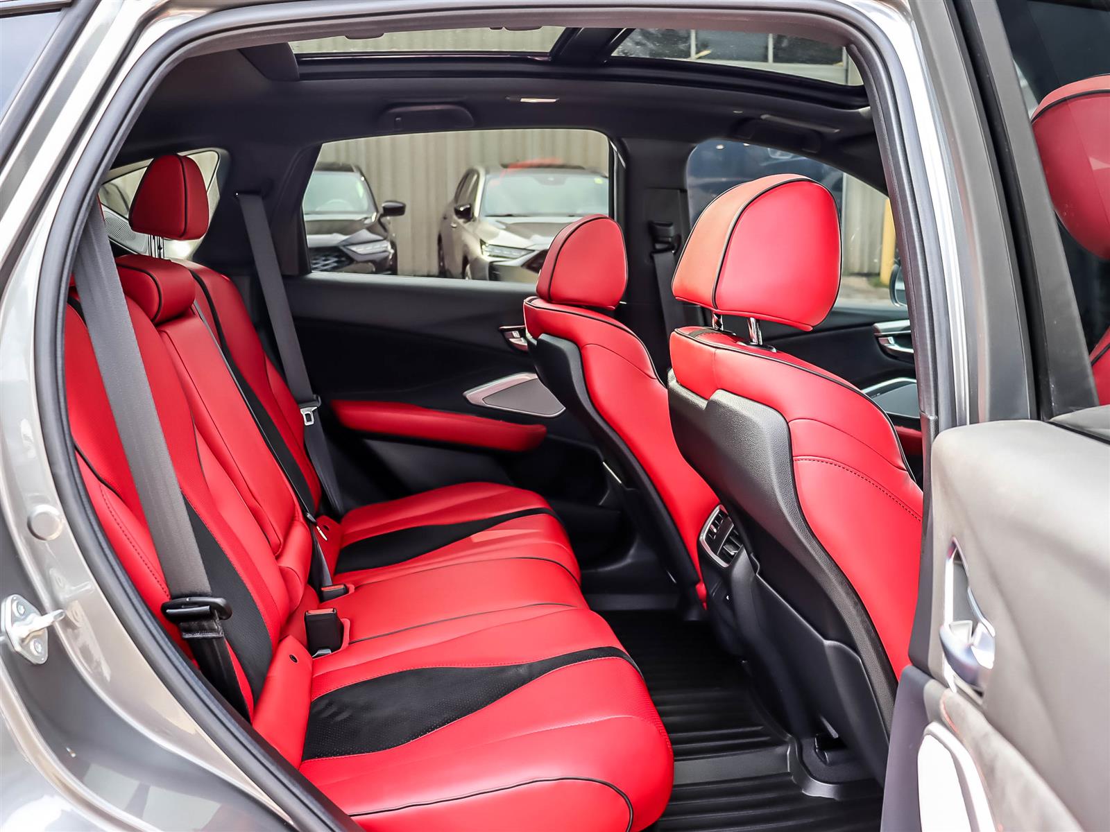 2025 Acura RDX A-Spec Package - Thumbnail 17