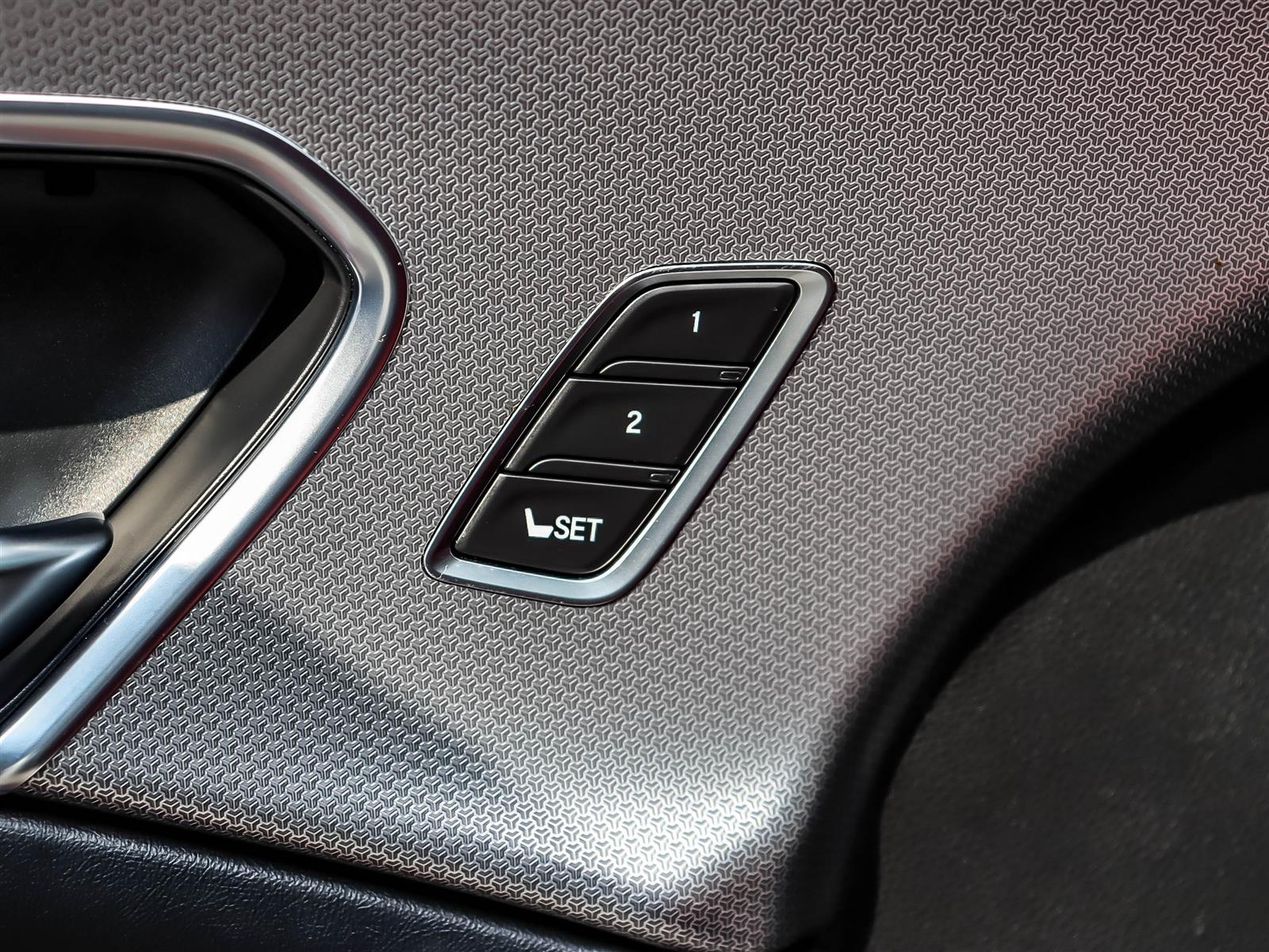 2025 Acura RDX A-Spec Package - Thumbnail 25