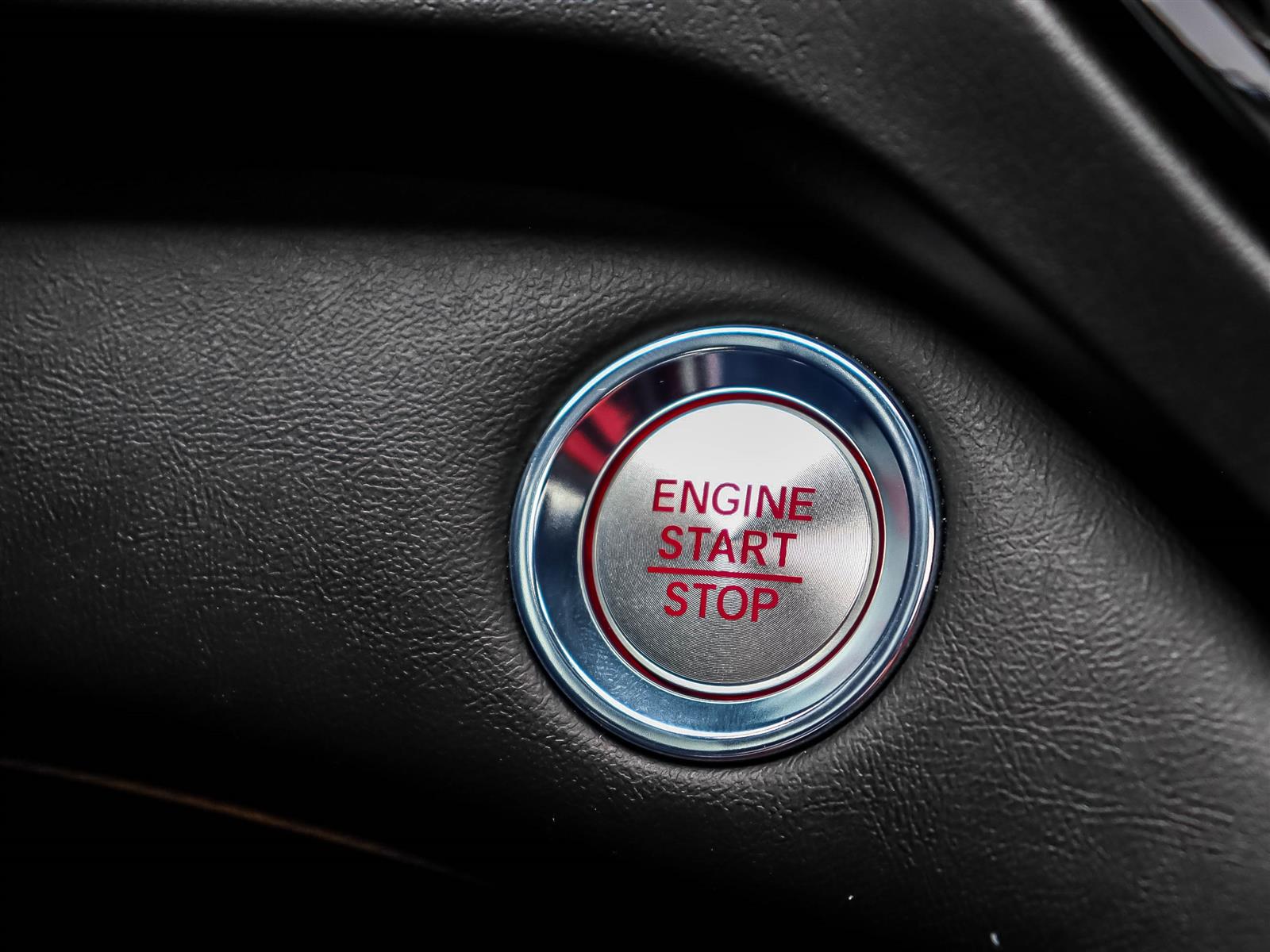 2025 Acura RDX A-Spec Package - Thumbnail 37