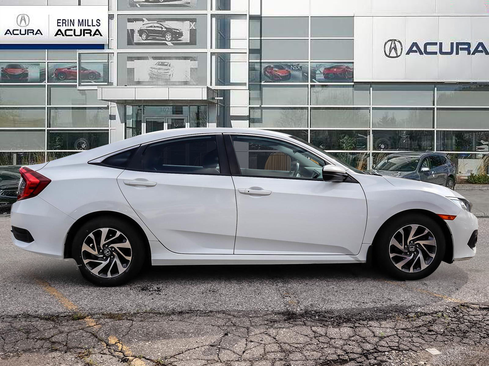 2018 Honda Civic SE - Thumbnail 3