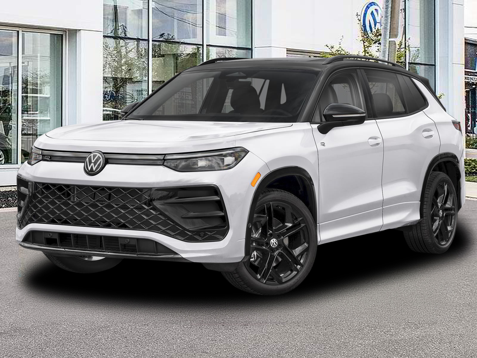 2027 Volkswagen Tiguan Comfortline R-Line Black Edition 4MOTION - Main View