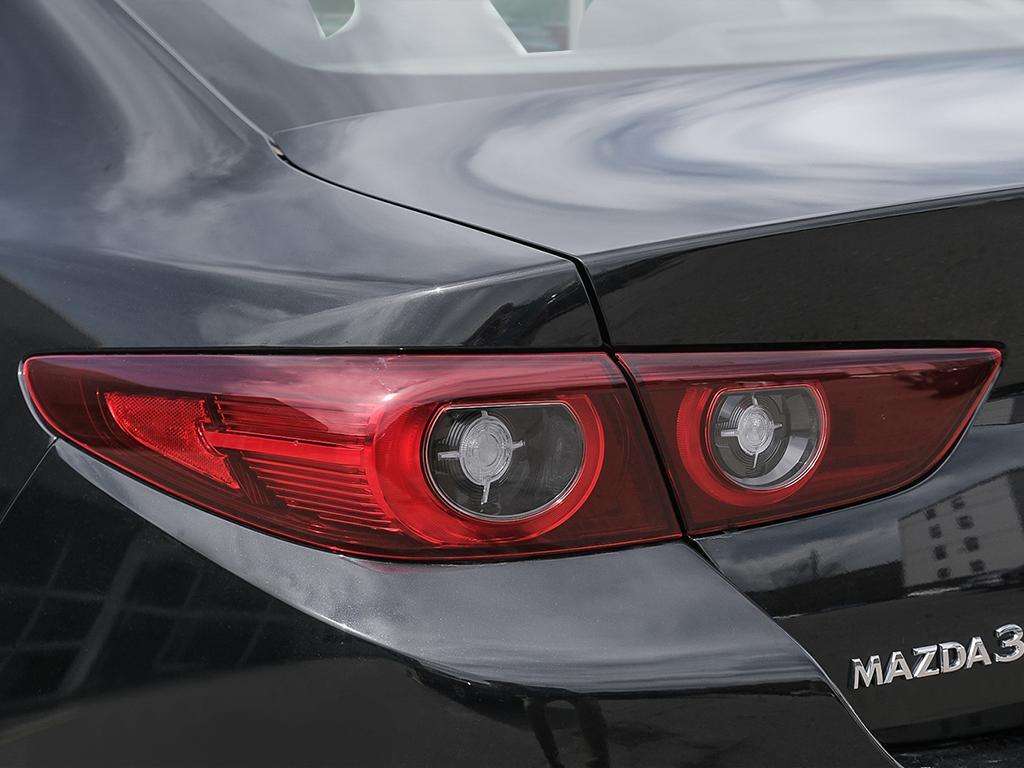 2026 Mazda Mazda3 GX - Thumbnail 11