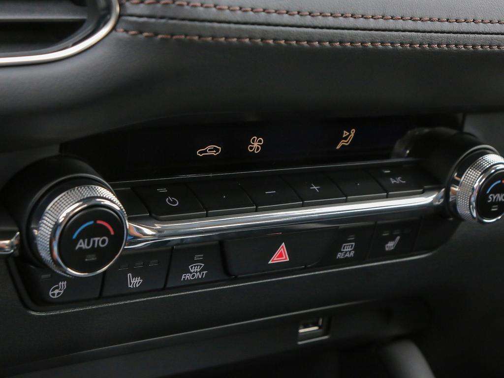 2026 Mazda Mazda3 GT - Thumbnail 22