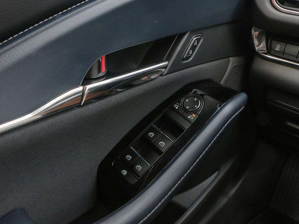 2026 Mazda CX-30 GS - Thumbnail 16