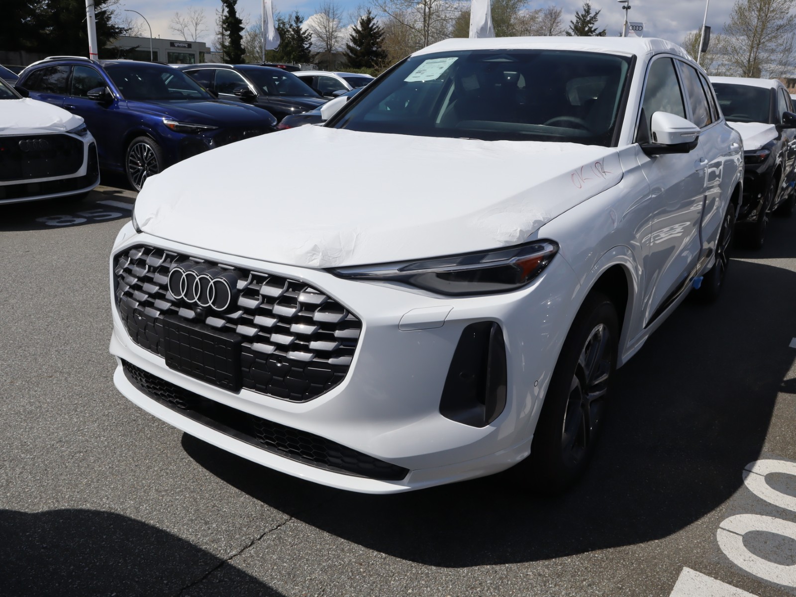 Arkona White 2026 Audi Q5 SUV / Crossover All-Wheel Drive Automatic