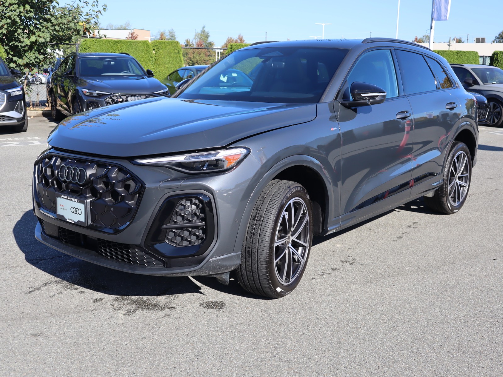 Gray (Tambora Grey Metallic) 2026 Audi Q5 SUV / Crossover Automatic
