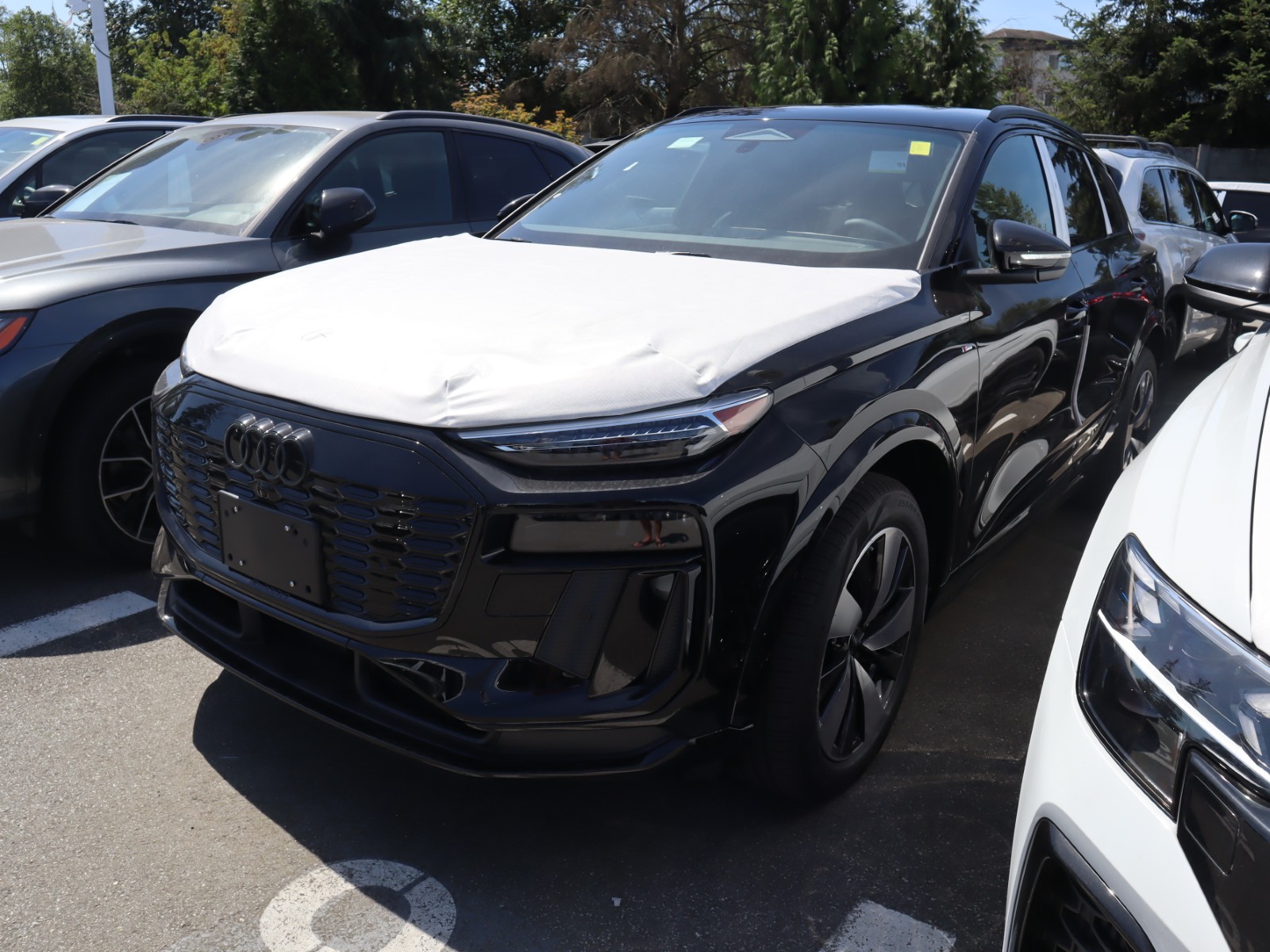 2027 Audi e-tron Progressiv quattro - Main View