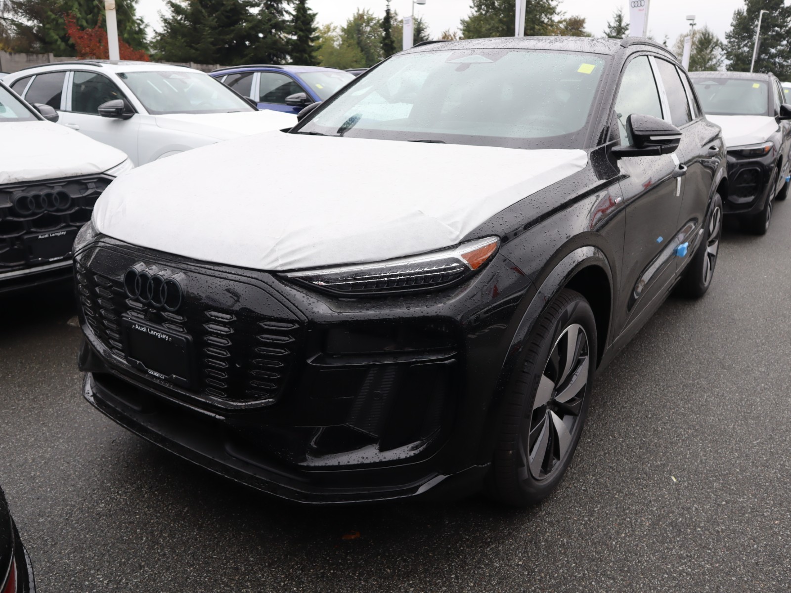 2027 Audi e-tron Progressiv quattro - Main View