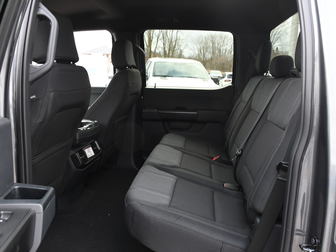 2026 Ford F-150 STX 4WD SuperCrew 5.5' Box - Thumbnail 12