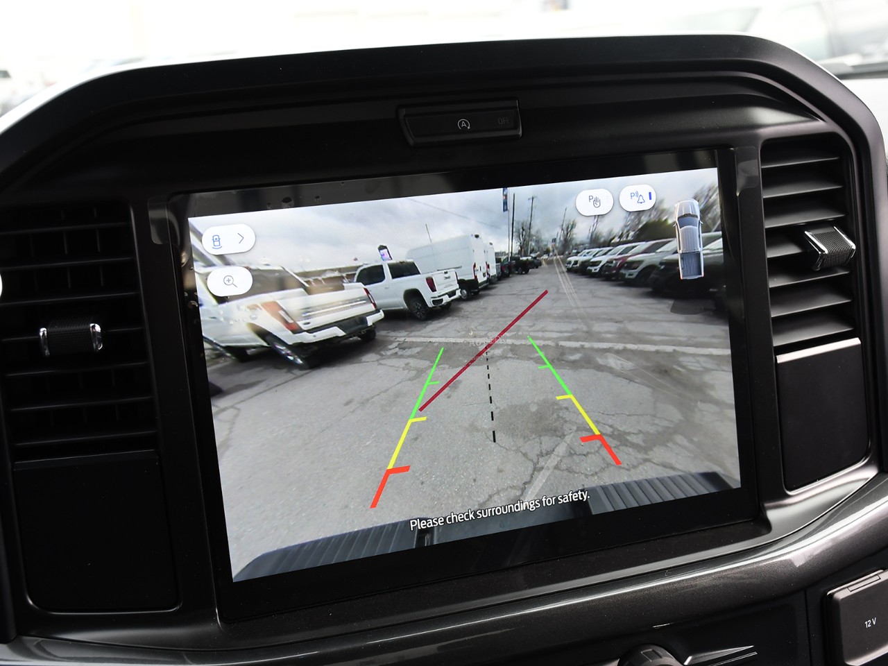 2026 Ford F-150 STX 4WD SuperCrew 5.5' Box - Thumbnail 20