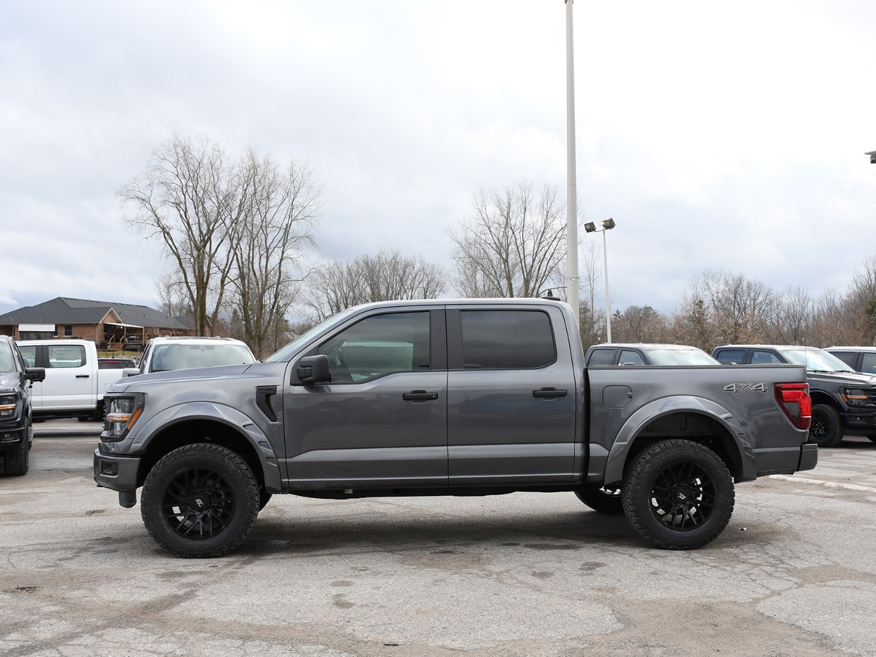 2026 Ford F-150 STX 4WD SuperCrew 5.5' Box - Thumbnail 5