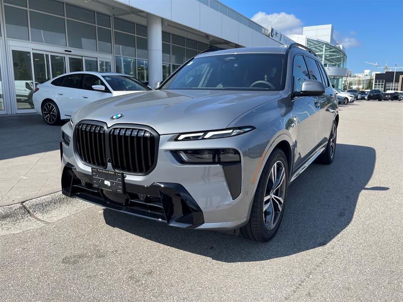 2027 BMW X7