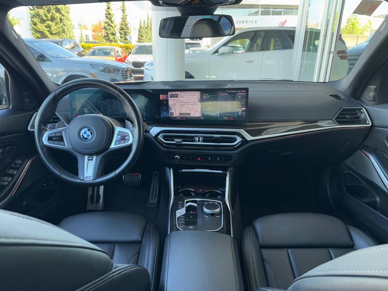 2023 BMW 330e xDrive Sedan - Thumbnail 17