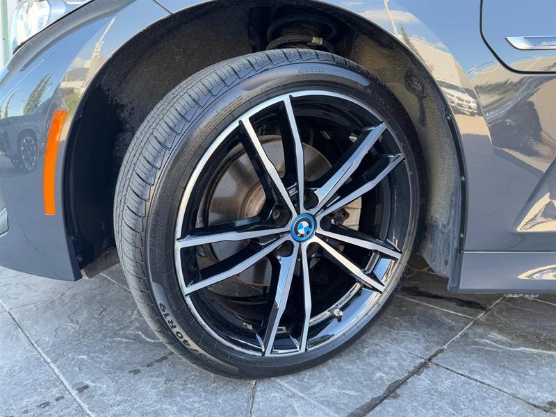2023 BMW 330e xDrive Sedan - Thumbnail 7