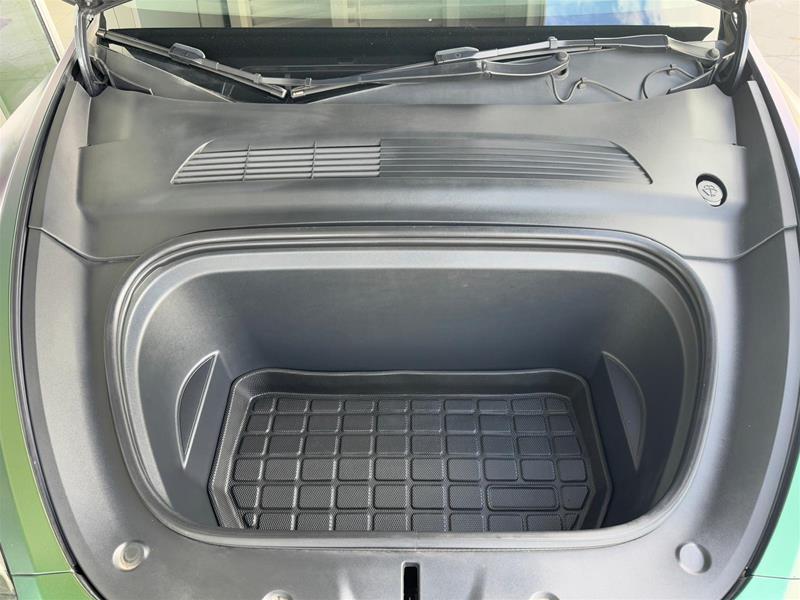 2021 Tesla Model Y Performance - Thumbnail 10