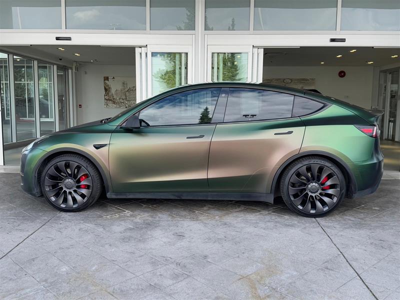 2021 Tesla Model Y Performance - Thumbnail 4